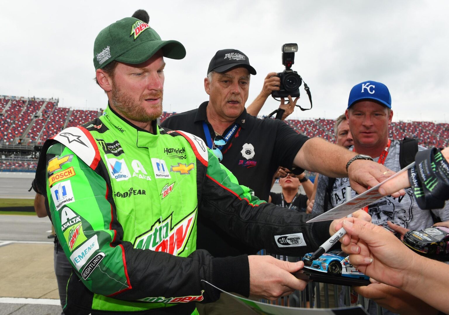 Denny Hamlin Fires Back at Kyle Larson’s Post-Race Diss
