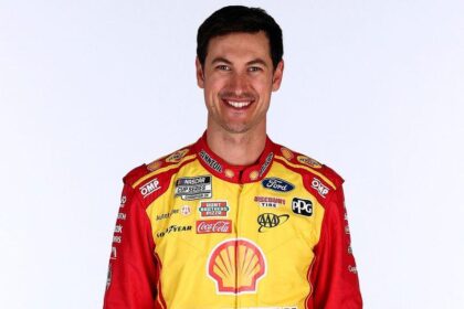 Joey Logano Claims Thrilling Overtime Victory at Texas for First Win of the Season!