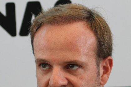 How ex-F1 racer Rubens Barrichello is still winning races at 52