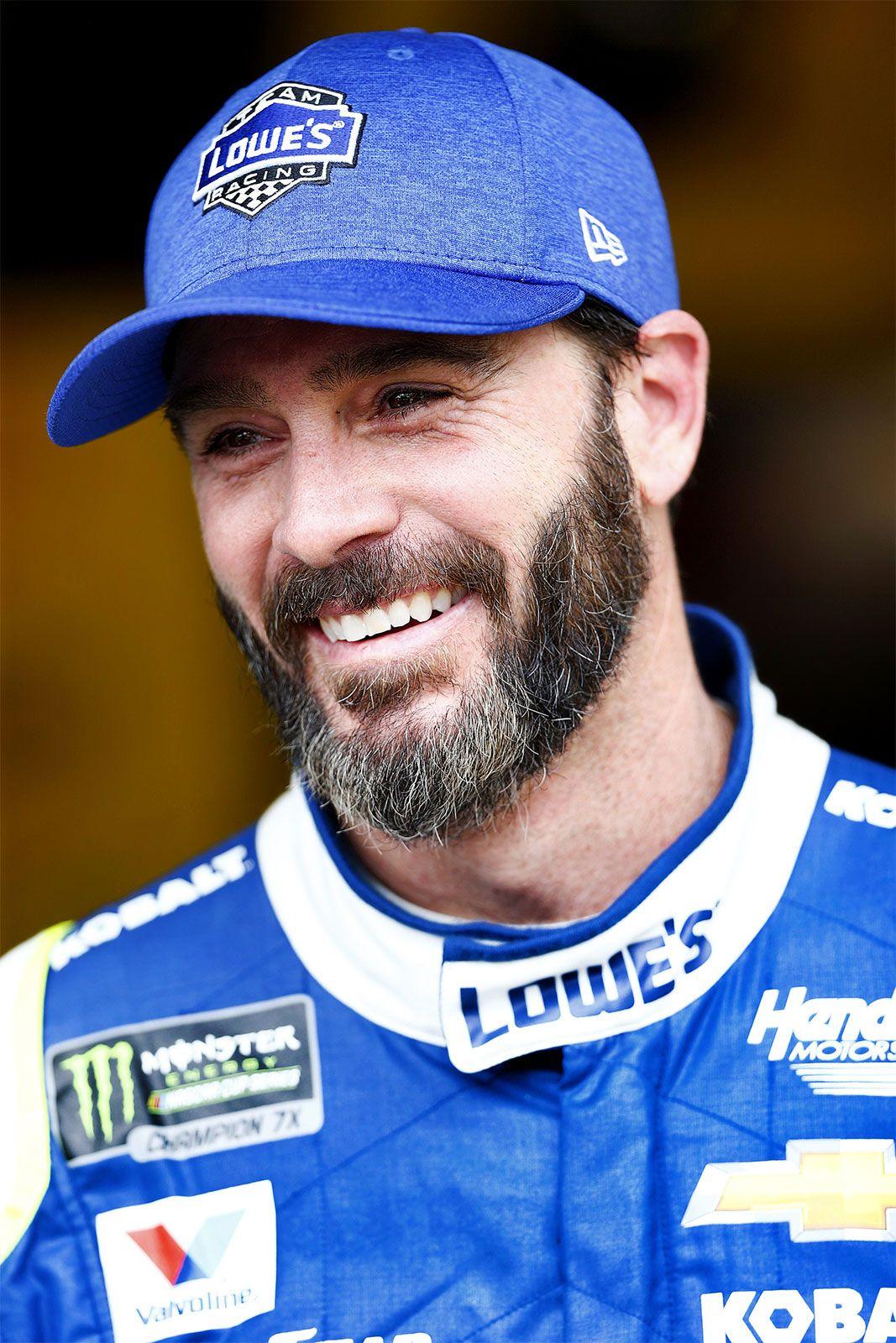 Jimmie Johnson Celebrates Milestone 700th Career Cup Series Start!