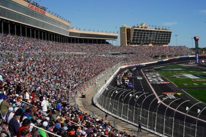 Atlanta Motor Speedway changes name to EchoPark Speedway