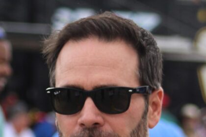 Jimmie Johnson admits to “rookie mistake” after crashing out of Coke 600