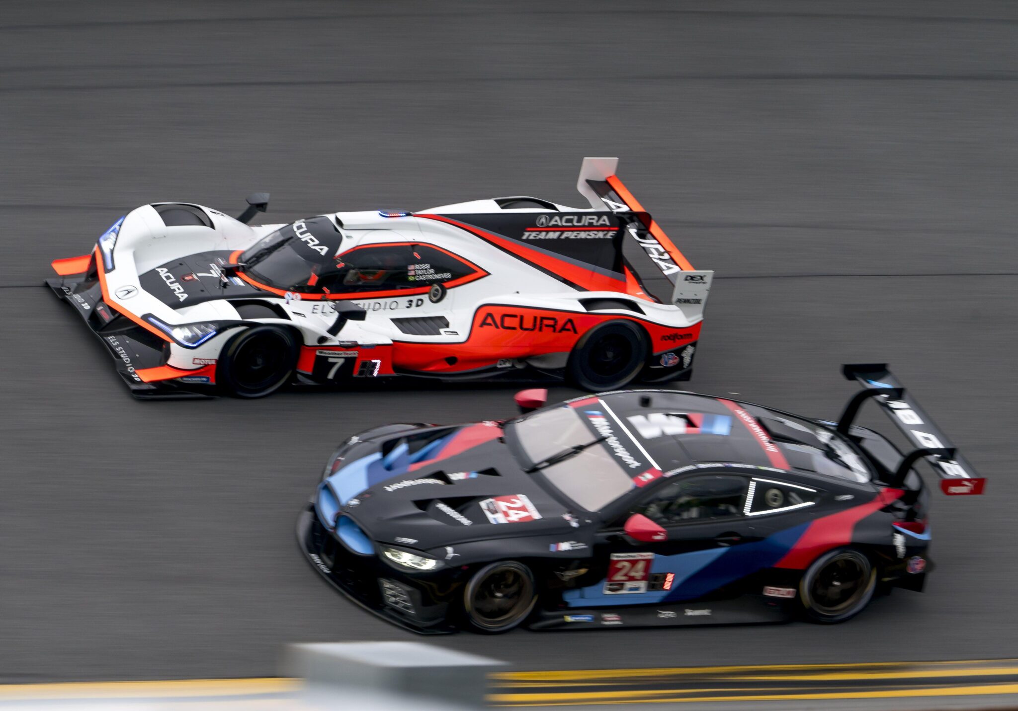 Mastering the Track: The Ultimate Guide to Driver Positioning in Sports-Car Racing