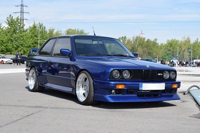 Unleashing the Power: Discover the Turbocharged E30 Touring That Redefines Performance!