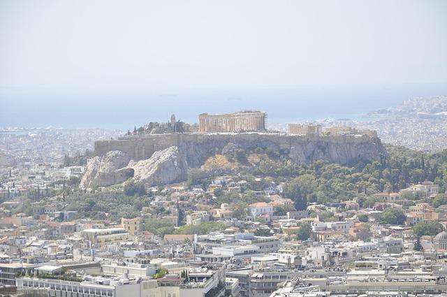 Surviving the Heat: WRC Drivers Battle Extreme Conditions at the Acropolis Rally