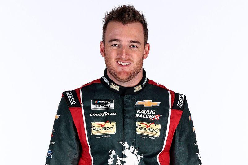 Ty Dillon’s Bold Last-Lap Move Shakes Up NASCAR’s  Million Challenge, Leaving Alex Bowman in the Dust!