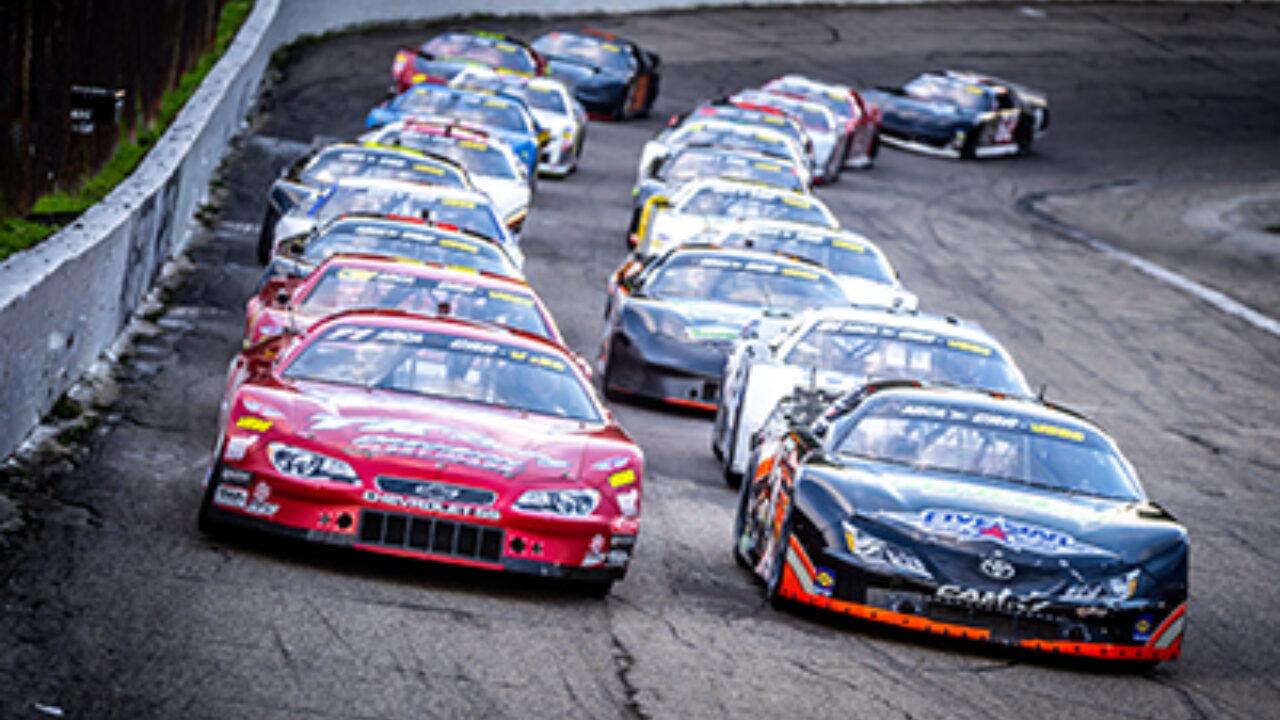 Excitement Builds as Redbud 400 Entries Pour In for the July 26 Classic!