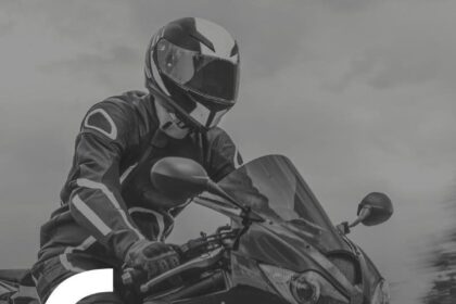 Essential Safety Tips to Prevent Motorcycle Crashes: Expert Advice You Need to Know!