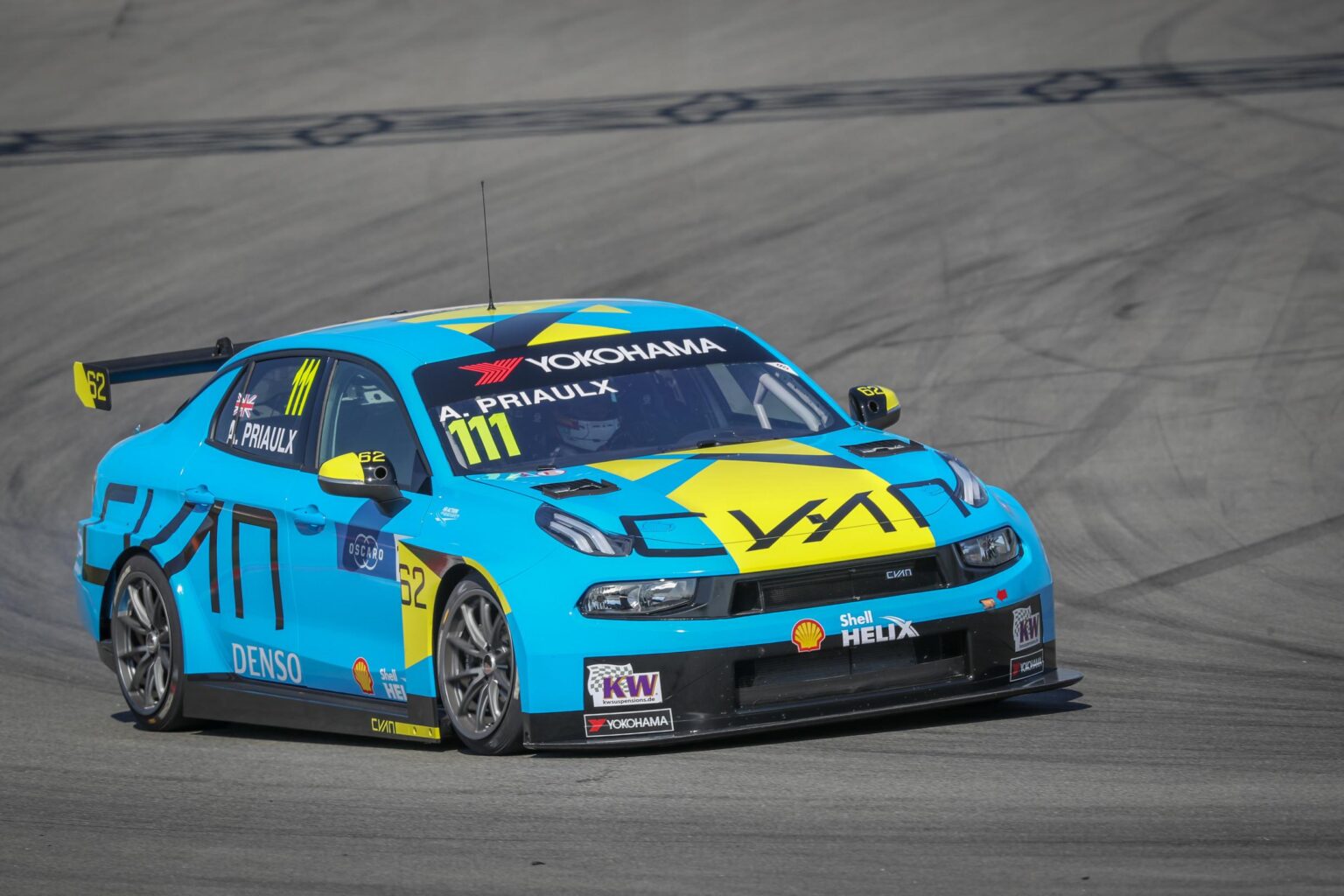 Revving Up the Excitement: The Thrills of the Touring Car Cup!