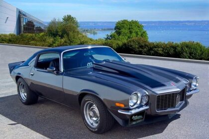 Unforgettable 1971 Camaro ‘Company Car’ by Eddie Motorsports: A Classic That Demands Attention!
