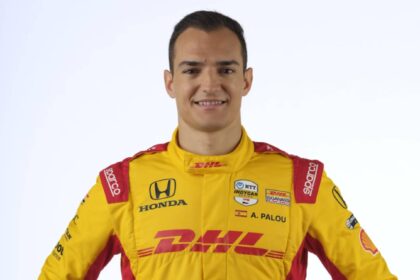 Alex Palou Seizes Milwaukee Mile Pole Position with a Thrilling Last-Minute Lap!