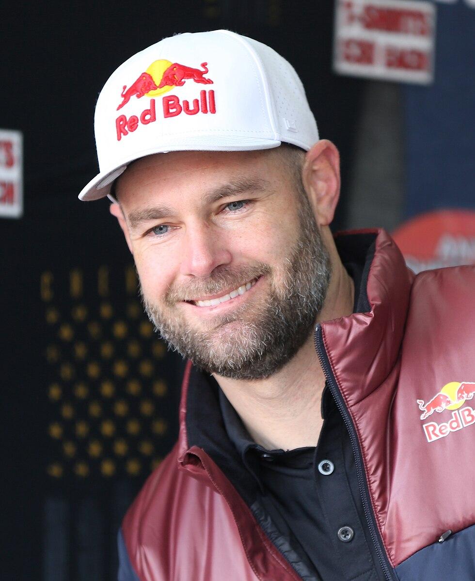 Shane van Gisbergen Achieves Milestone with First Top Ten Finish in NASCAR Cup Oval!