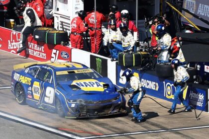 Thrilling Talladega Cup Race Sees 27 Drivers Take the Lead, Almost Breaking NASCAR Records!