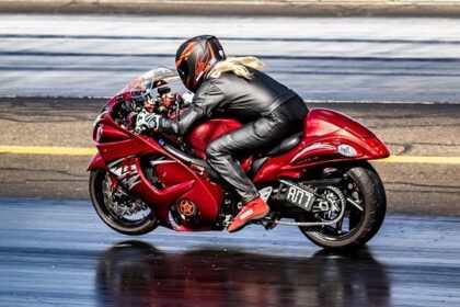 Women Rev Up the Spotlight in Drag Racing!