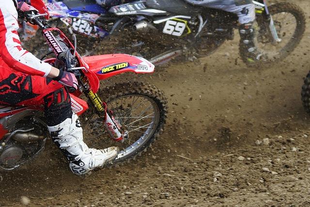 Monster Energy Honda HRC battle through Dakar’s longest special stage – Honda.Racing