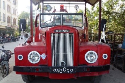 Denny Hamlin Comments on NASCAR Lawsuit Aftermath – heavy.com