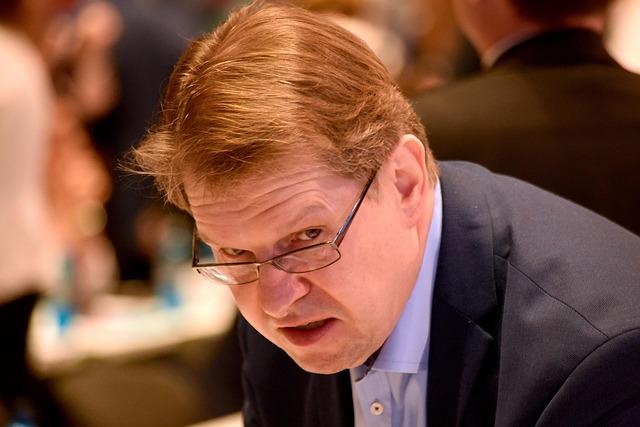 Ralf Aron Hospitalized Following Shocking Back Injury in 27G Bathurst Crash