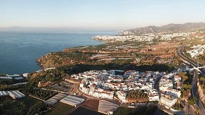 Maro Engel Dominates Race 2 at DTM Red Bull Ring, Securing Victory for Mercedes!