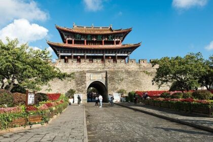 Conor Daly tops Indy 500 test with 225mph lap on opening day
