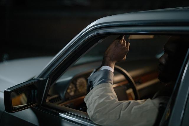 From One-Handed Driver to Unstoppable Racer: The Journey That Left F1 Legends in Awe