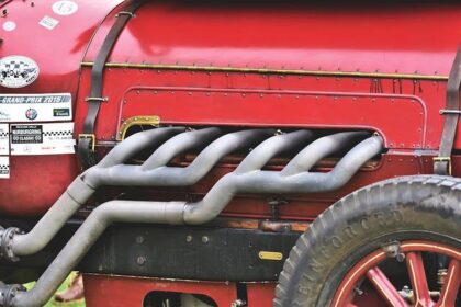 Revving Up the Thrills: Historic Sportscar Racing Roars Back at Monterey Motorsports Reunion!