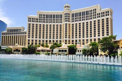 Las Vegas Duo Revamps Living Room with Jaw-Dropping 800-Pound Formula 1 Race Car Showcase!
