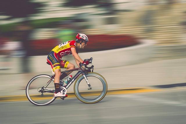 Feel the Rush: 15 Minutes of Heart-Pounding Pro-Touring Road Racing from Australia!