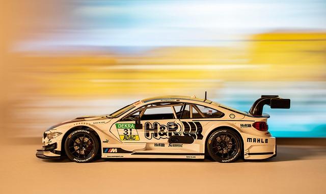 DTM Hockenheim: Engstler takes wet-weather pole, Preining keeps cool DTM Hockenheim: Engstler takes wet-weather pole, Preining keeps cool