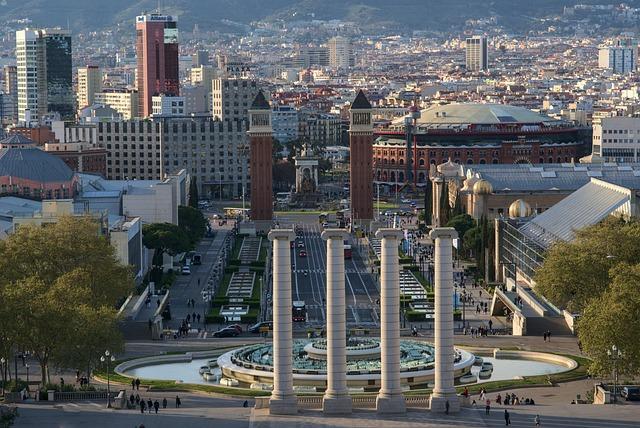 Barcelona joins 2027 IndyCar schedule in multiyear deal